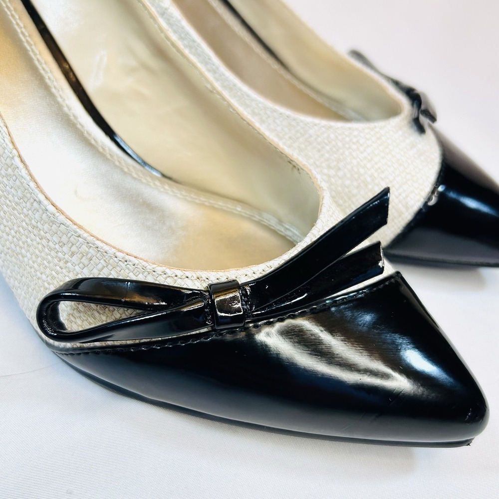 Classy Impo Black Cap Toe w Bow Pumps Heels Beige Linen Embossed Pattern Sz 7.5